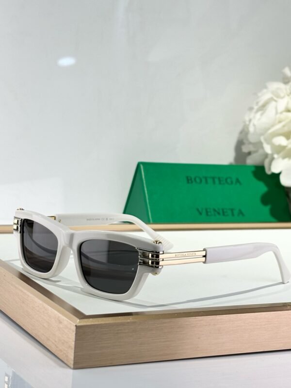 Bottega Veneta
