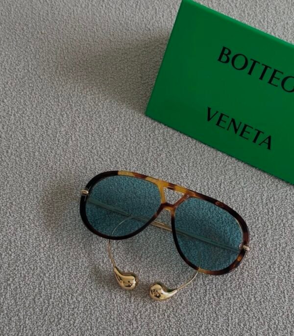 Bottega Veneta
