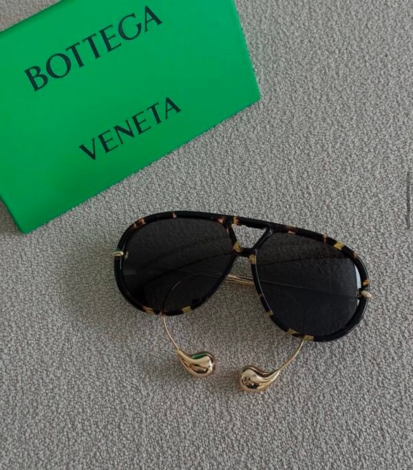 Bottega Veneta